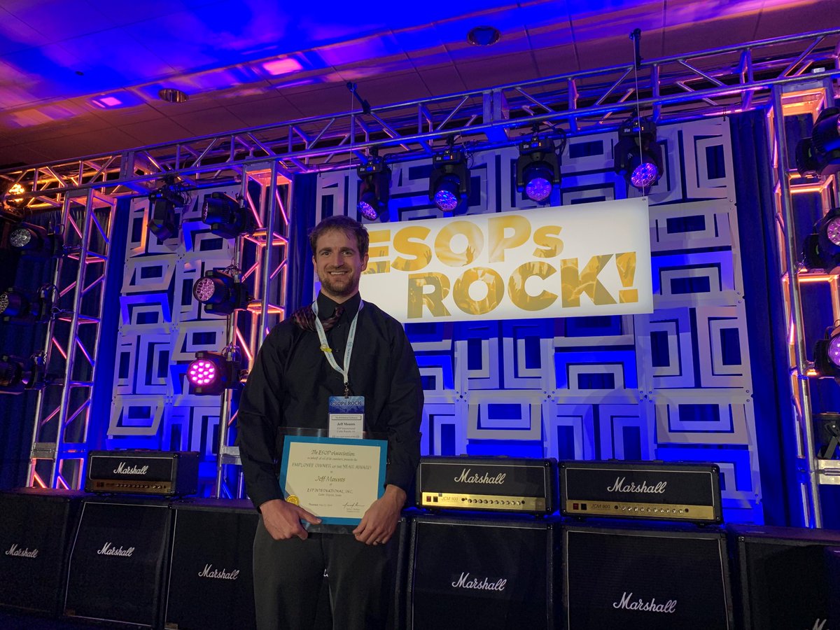 #ESOPsRock Our own Jeff Mounts <a href="/ESPINTL/">Engineered Seal Products</a> won the National Award for Employee Owner of the Year!!  Way to go Jeff!  We are so excited for you!  #esopdc <a href="/ESOPAssociation/">The ESOP Association</a>