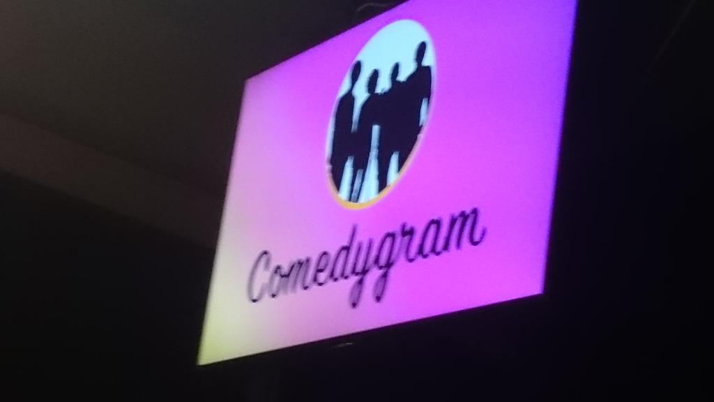 BomRRfUtAG94ZAW's tweet photo. #Comedygram
今日は、めちゃ笑った!
心輝さんのオープニングでやってたスナップなんとか面白かった!
りょうじさんのコーナー面白かった!あれ平日公演もやったら盛り上る面白い!
自分たちもやってみよう! https://t.co/KU0EkSflHF