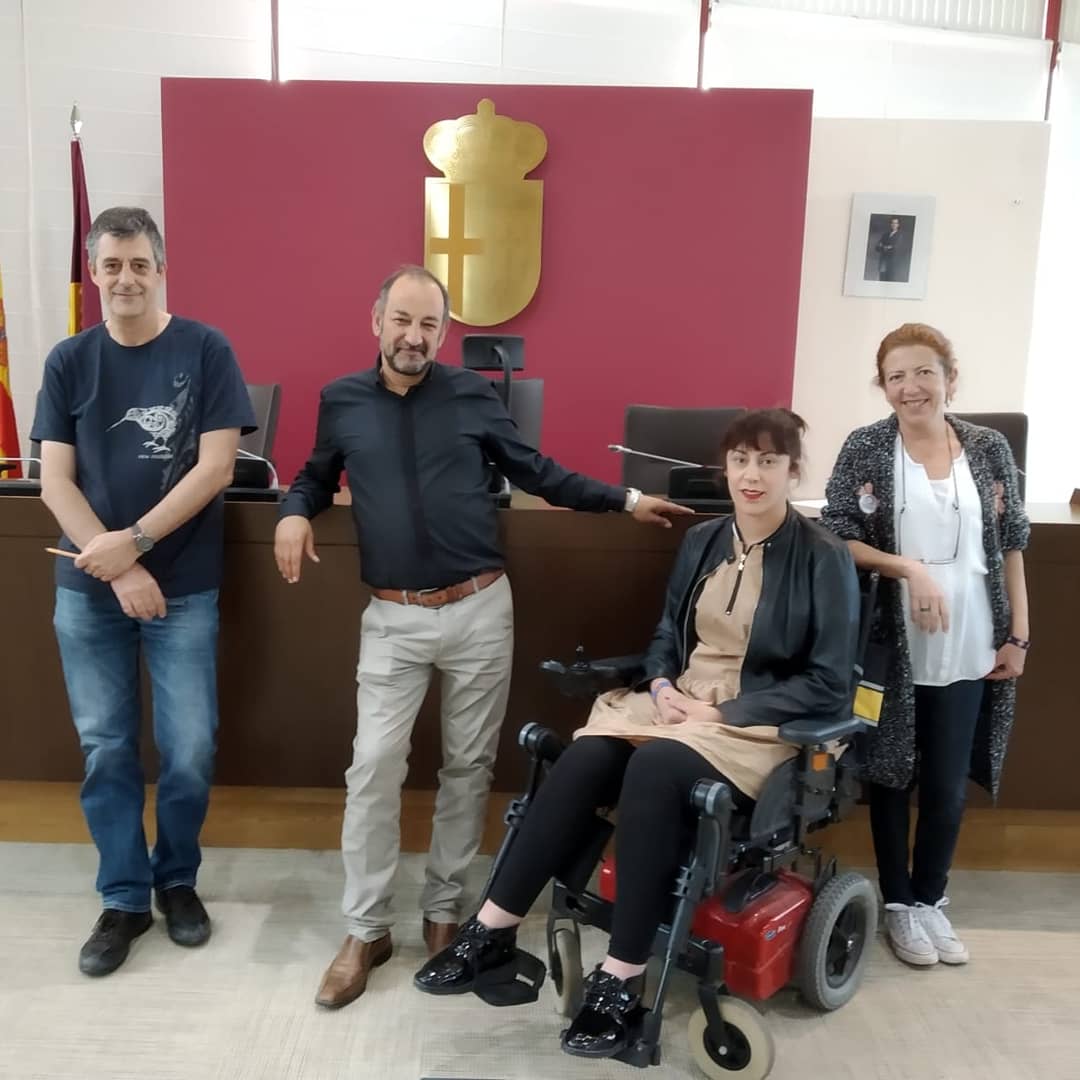 Ayer fue el último pleno de la legislatura y hoy el último día como concejalxs en ejercicio. El lunes volveremos en funciones hasta la constitución de la próxima corporación. No sabemos que mapa se dibujará el domingo, pero estamos agradecidxs por haber tenido esta oportunidad.