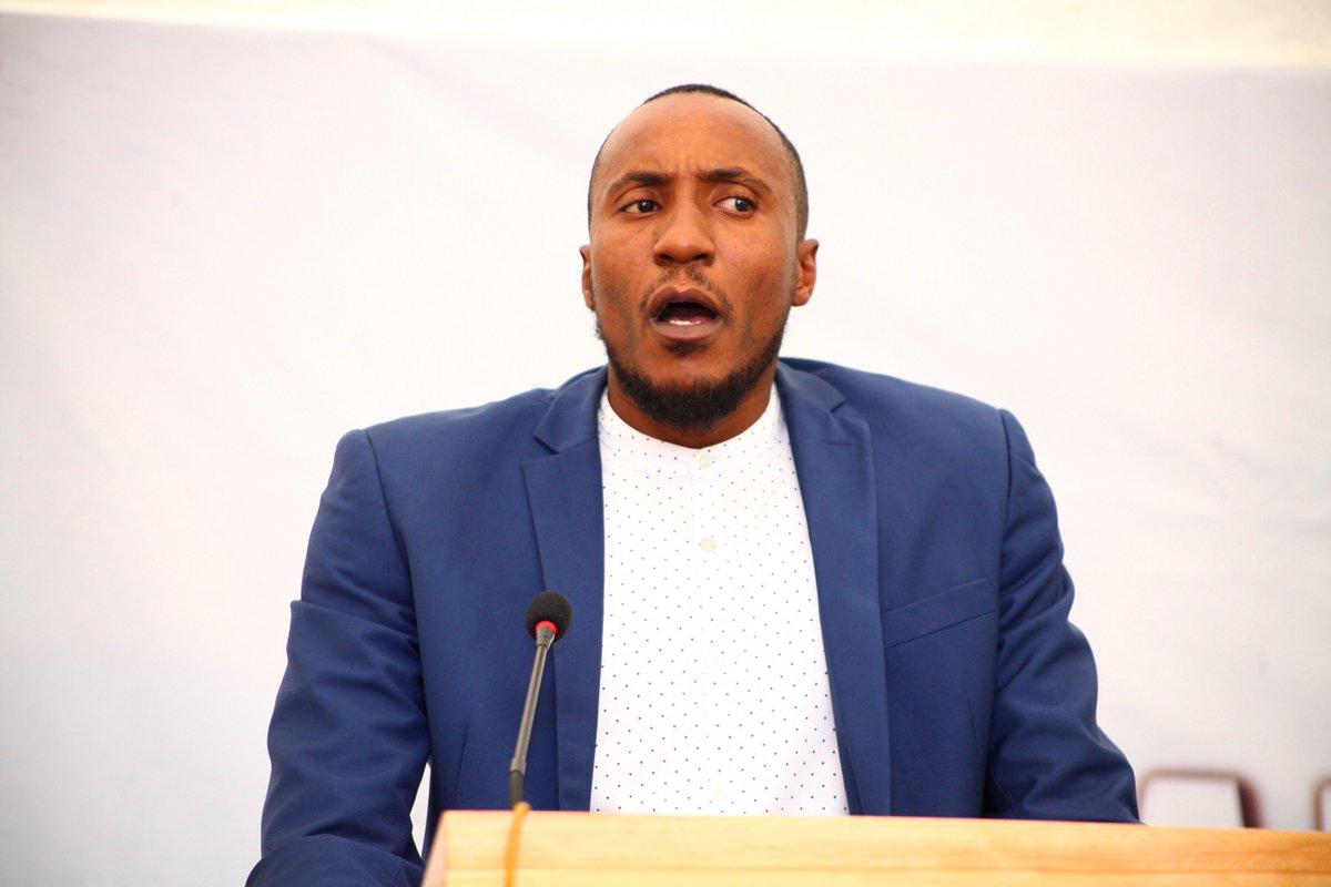 MwanzoTvPlus's tweet photo. @sajjo: Mnakumbuka hastag ya kwanza kabisa ya changtanzania ilikuwa #simcardtax ambapo serikali ilitaka iweke tozo ya kodi ya tsh 1000 kwa mwezi,lakini tulilipigia kelele na mwisho wa siku Rais Kikwete akaamua kutoidhinisha kuwa sheria - https://t.co/XYpnhw2Woq https://t.co/m5vnnDrrVj