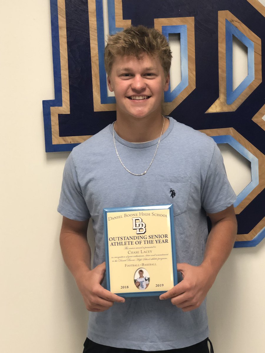 BlazersBoone's tweet photo. Chase Lacey, Daniel Boone Outstanding Athelete of the Year! You have a bright future ahead of you! We will miss your leadership next year #CTL #BlazerStrong https://t.co/tjS4RnUJXv