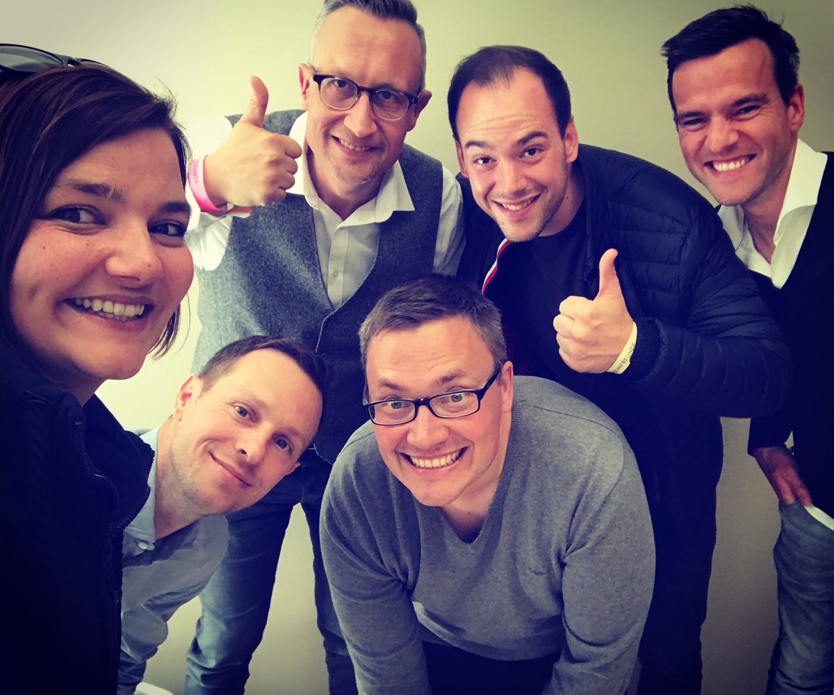 Bosch team is in the house 👍🏻and all pitches done with the great colleagues #IoT #LikeABosch  #chatbot #careerwebsite #annualreport #FingersCrossed #dpok