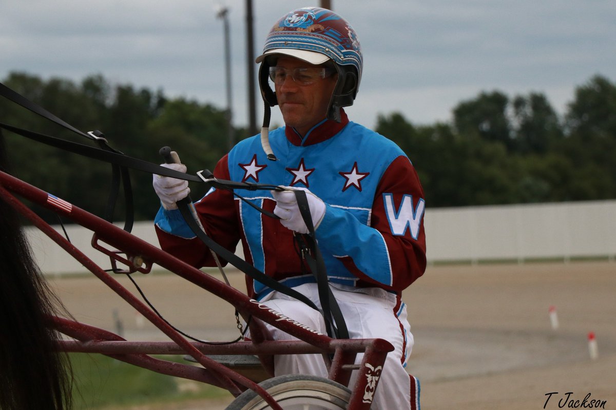 hoosiernations's tweet photo. #DrivingDouble last night @HoP_Racing 
Sam Widger #AnotherTemptation #Tellitsabb

@petewrenn #GalynsGift #AlwaysAFiji

@MacomberJr #SeventeenTabs #RockieGotFramed
Congrats gentlemen!!
@WrennSandy @triplemracing @JFoxStable https://t.co/0eAtmODtaI