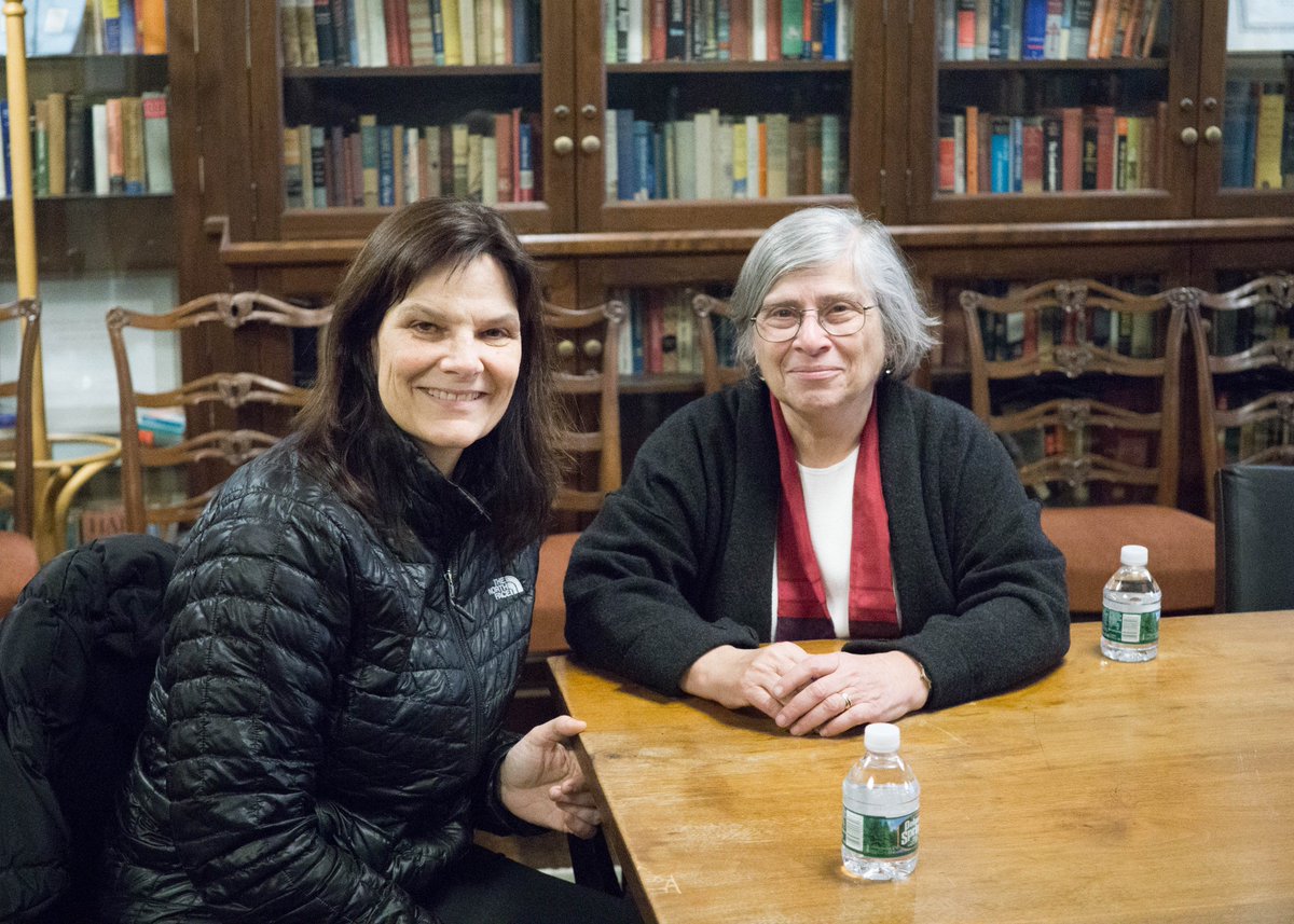 IBGC_Fletcher's tweet photo. Women have made giant steps in maintaining gender equality in the workplace, but is the battle over? 🤷🏻♀️
Dr Kathleen Fisher & Dr Susan Landau discuss the history of #WomenInTech & how to secure a diverse workplace in the future @ the #FletcherReads event:
https://t.co/ogLvQtjqzC https://t.co/88d22HMlnf