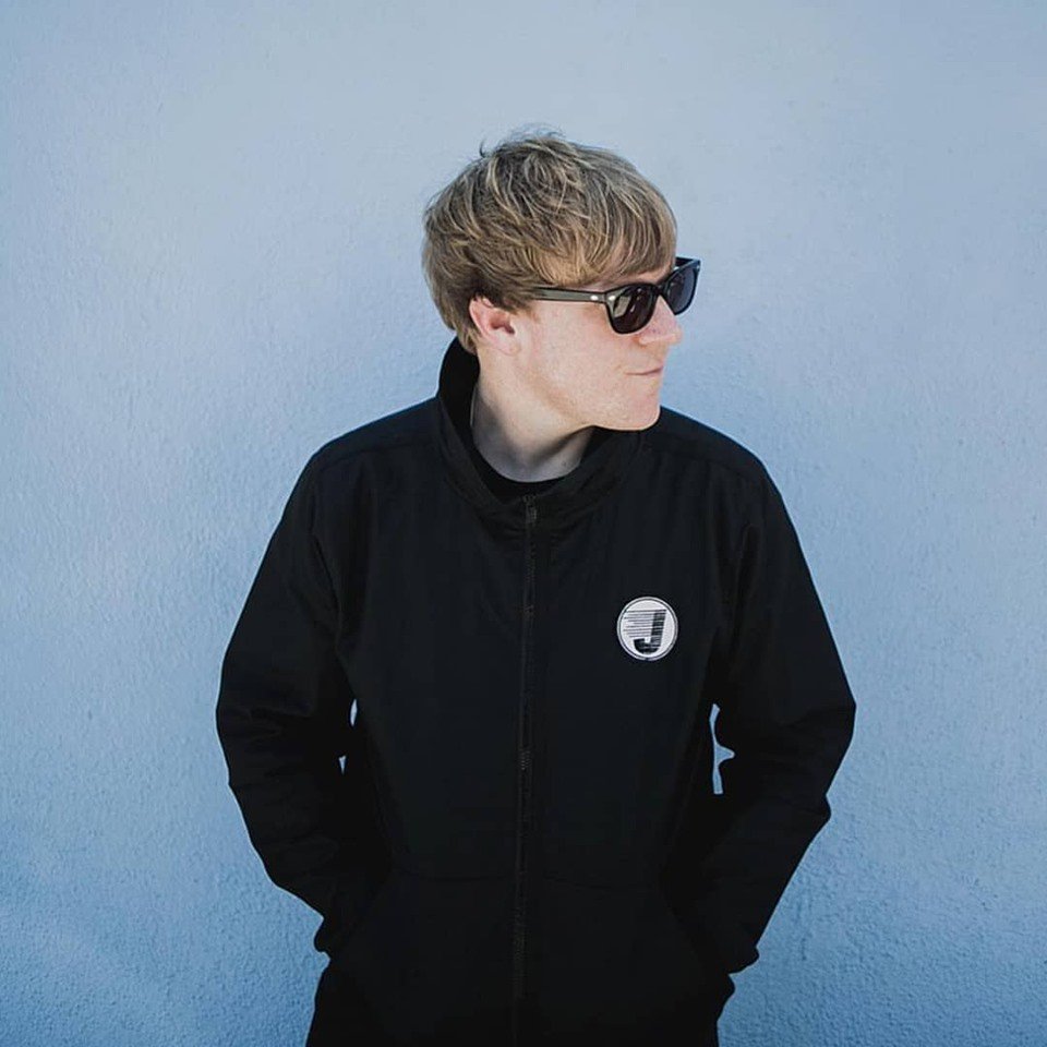 TheWastingTimeP's tweet image. Our chat with @Joshmadden is now live on all podcast platforms. He chats about his views on the creative world and also his work at @mddnco with his brothers @benjimadden and @JoelMadden #mddn #antiflag #architects #poppunk thewastingtimepodcast.co.uk/e/025-josh-mad…