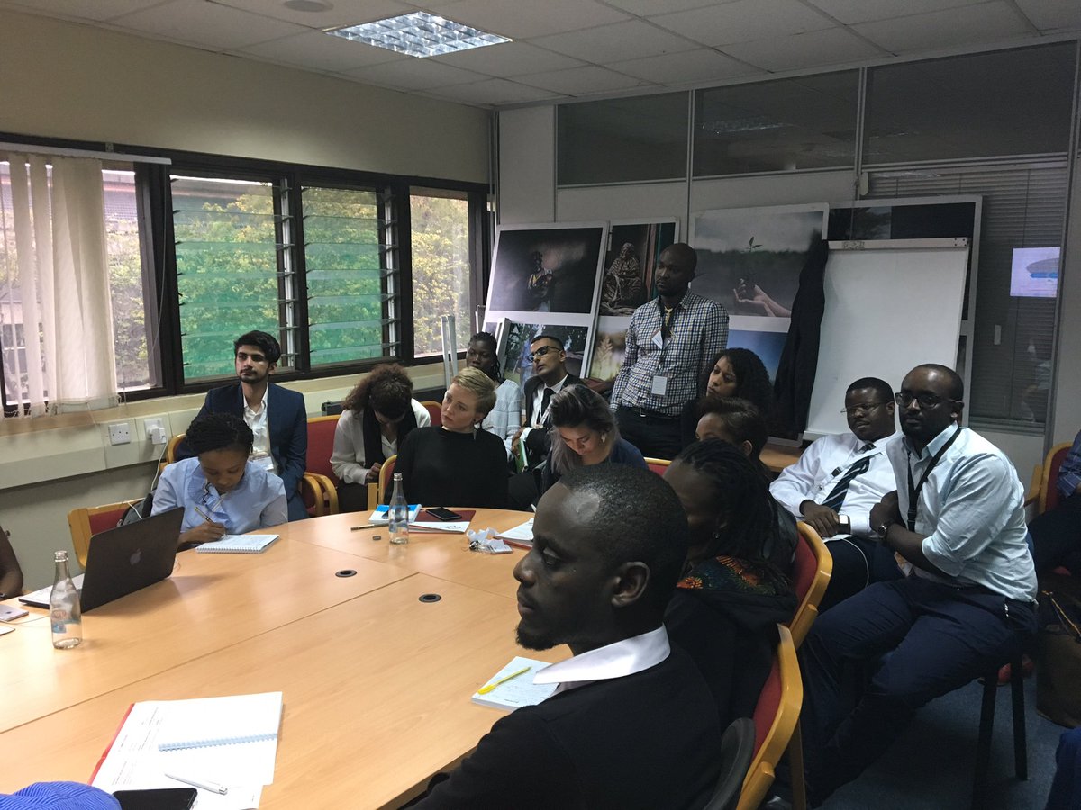 Rubenvellenga's tweet photo. No #SDG #Innovation without #Data, Dialogue, Dreaming,
Commitment &amp; Collective Action.

Great conversation with @wef @GlobalShapers facilitated by the #SDGPartnershipPlatform on how to shape the ecosystem in #Africa to let entrepreneurs thrive and impactful innovations scale! https://t.co/Ptt9yG9YOZ