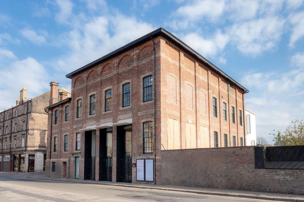 sca_net's tweet photo. Following their recent move to new premises in #CastleMills, we caught up with @EdinburghPrints about how they are settling into their new space - https://t.co/FxWR3LHfng

#edinburgh #print #contemporaryart #scotland #sca_net https://t.co/5qF6BYPRgl