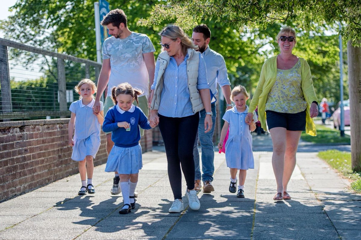 Most_Active's tweet photo. Congratulations to everybody that took part in #WalkToSchoolWeek 2019.
We hope you've had a great time & enjoyed taking part. Remember, there's lots of great reasons to continue walking to school like better health, less air pollution & time with family & friends.
#movesuffolk https://t.co/Ze5ZuCGh7H