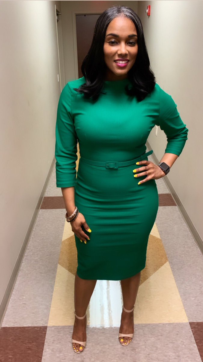 AVCranford's tweet photo. Enjoyed sharing a few gems with the young scholars of Spirit Creek Middle School for their 8th Grade Honors Night & Bridge Ceremony! Thank you for trusting me to pour into your students! #TranspireOne #Empower #Educate #Expose https://t.co/cgXkrs0lIk