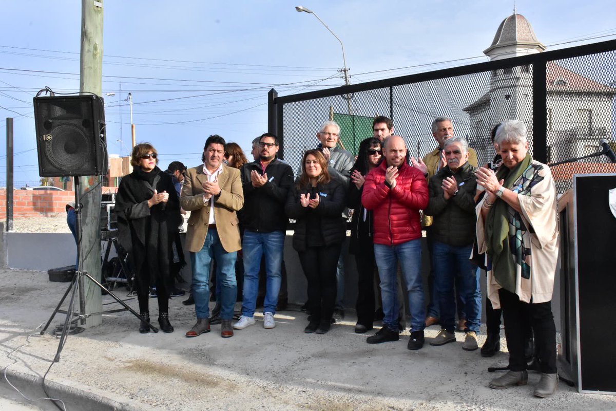 Hoy participamos junto a la viceintendenta @xeniagabella y concejales, de la presentación de lo que será el futuro edificio del @ConcejoMadryn de la ciudad #Chubut