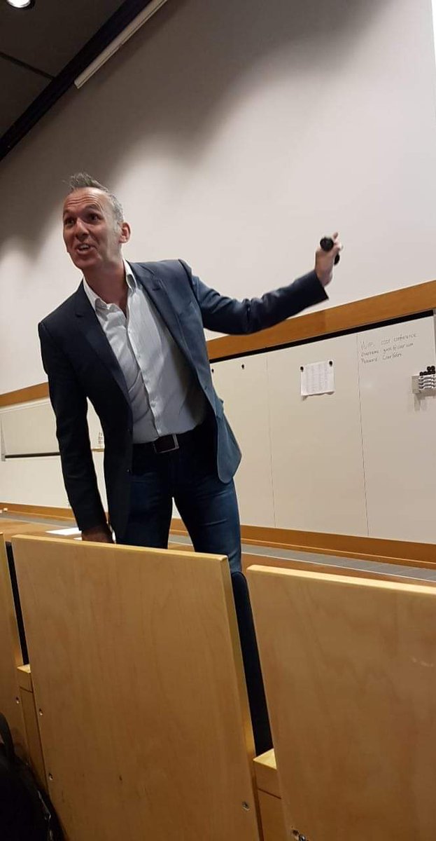 MagnusBjurstrom's tweet photo. Matematikstrategin håller en inspirerande dag om ledarskap och skolutveckling med James Nottingham för förstelärare och rektorer! #pysslingen https://t.co/tKkBFM7GUy