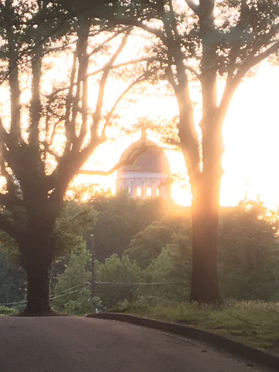 rogosich's tweet photo. The class of 2019 started their high school careers 1,381 days ago with Freshman Welcome Day mass and they will appropriately end their careers with Baccalaureate mass tonight at the Holy Name of Jesus Cathedral. #cggraduation19 https://t.co/SJViLTwmNl
