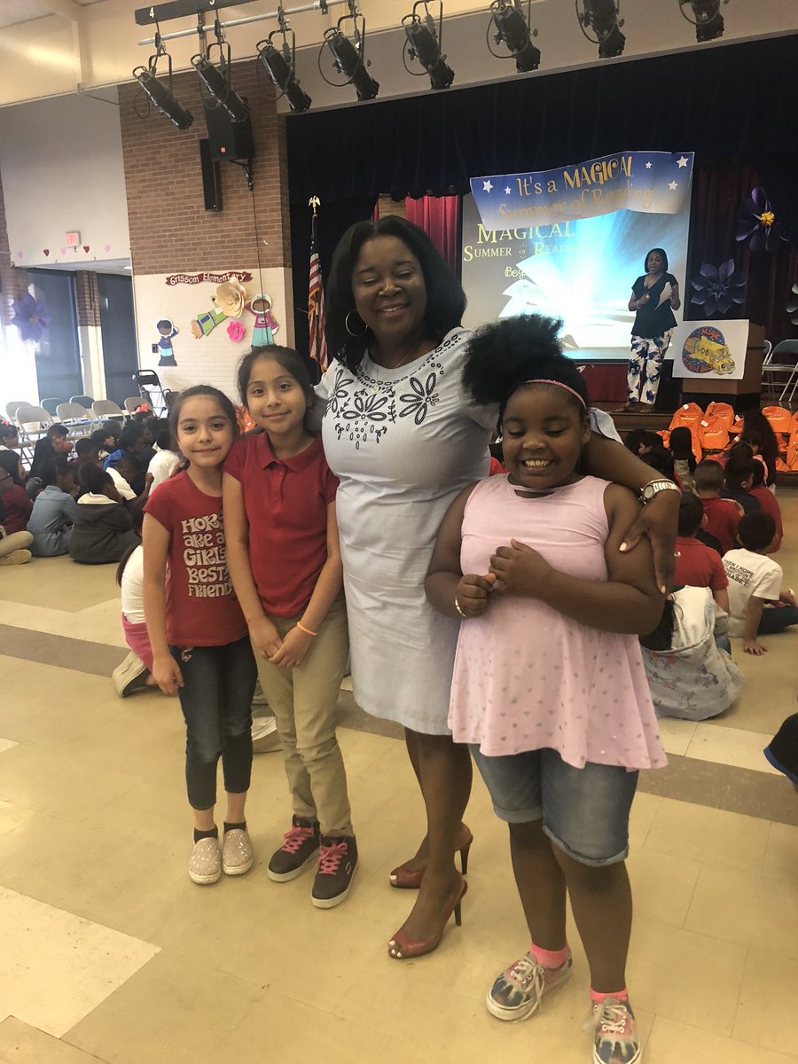 HISD 2G Magical Summer of Reading tweet media