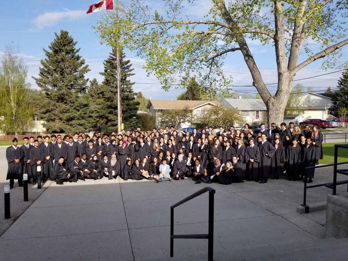 ffca_NHS's tweet photo. Gradwalk 2019!
#ffcaworks @ffcaedu https://t.co/xkHuQCrSuV