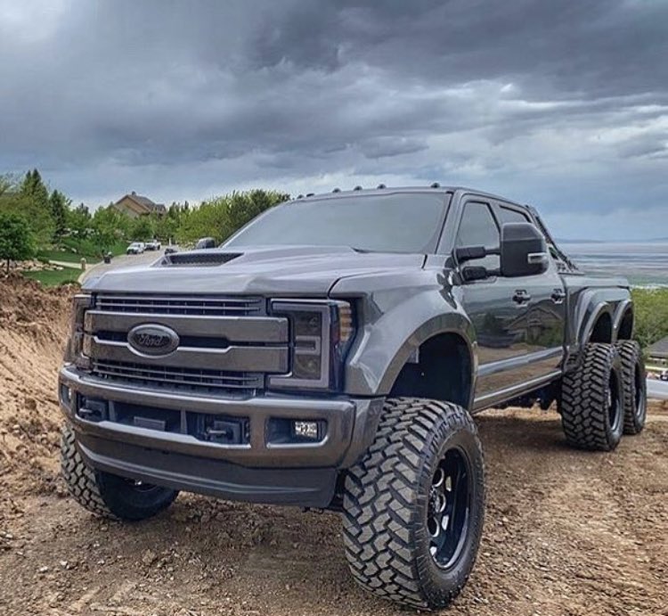 FordTruckLife's tweet photo. 😻😻 https://t.co/cTFIRa4445