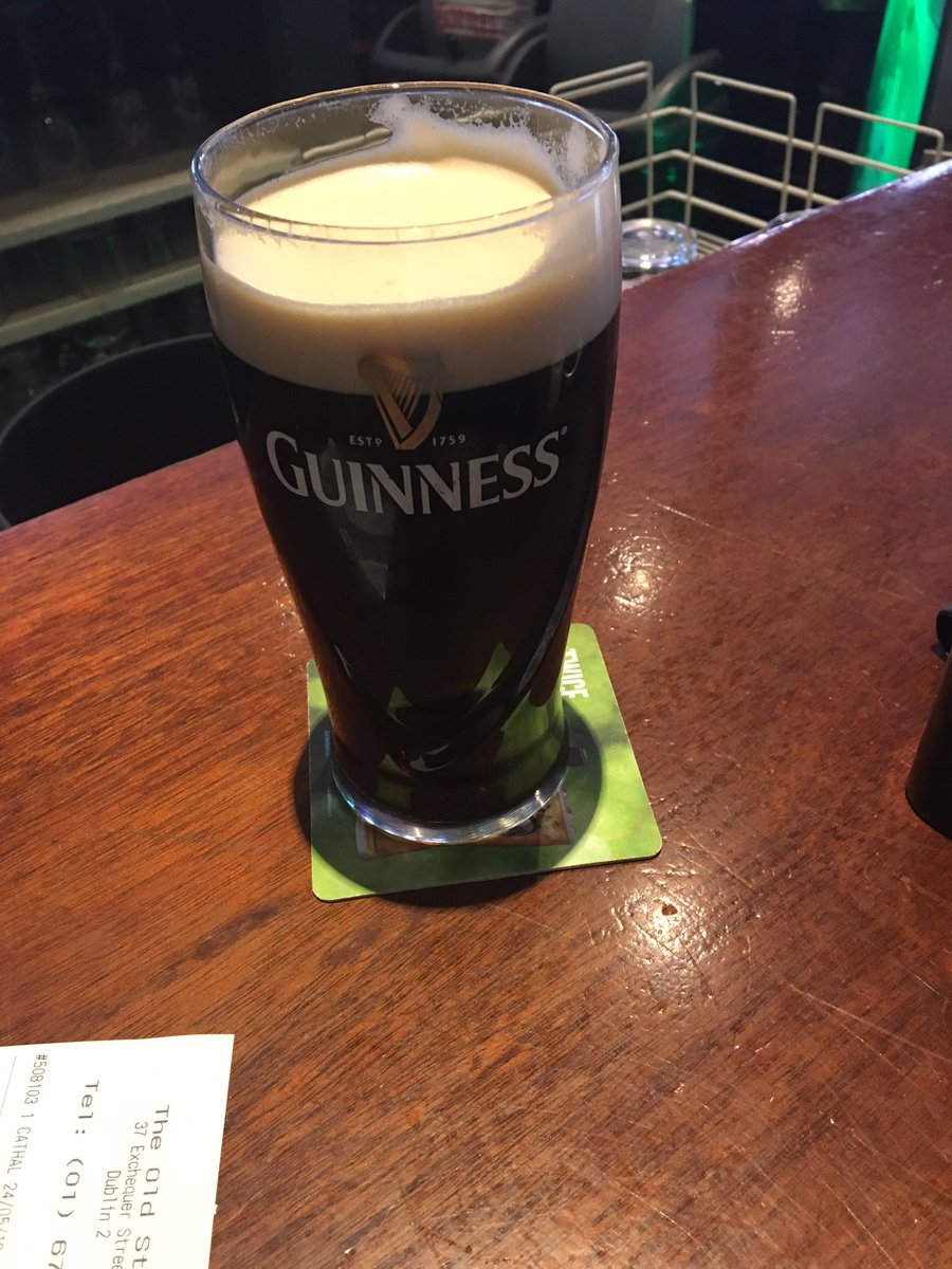 GrahamWhelan1's tweet photo. After a lovely meal in @RedTorchGinger now it’s time for a nice few relaxing pints of #Guinness in #OldStand https://t.co/CtUMB5TW9U