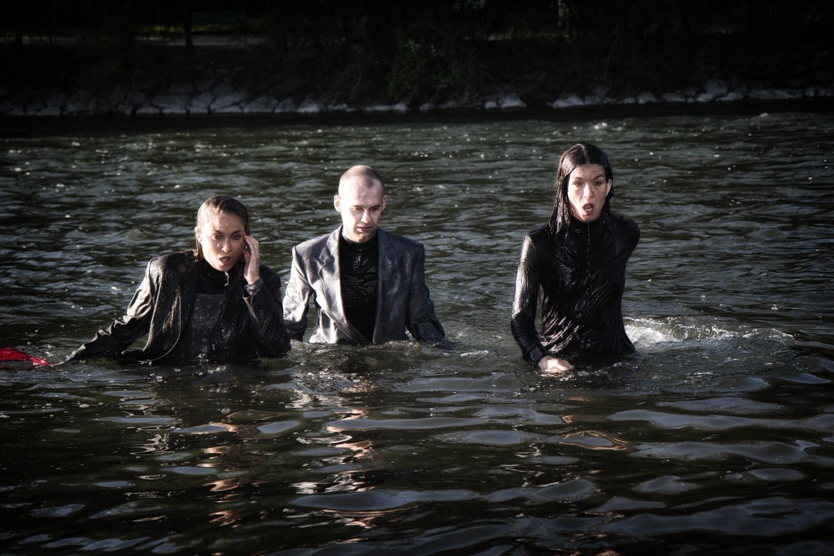 Trots op onze line-up voor deze zomer! Kom genieten van locatietheater, dans en acrobatiek op 29 juni/13 en 27 juli/10 augustus. amersfoortstheaterterras.nl/actueel/nieuws…