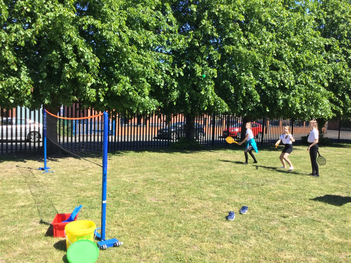 MercersWood's tweet photo. What a brilliant day we've had! #PostSats  #Year6  #Year2 https://t.co/FLxq9L5Ozo