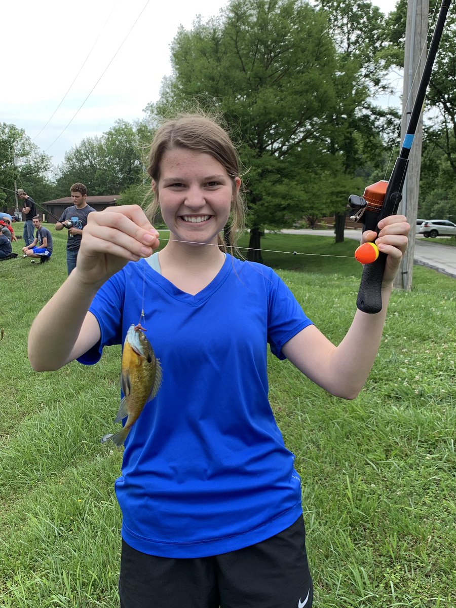 CHSCards's tweet image. #fishing #ExtendedLearning 
Last day of school!