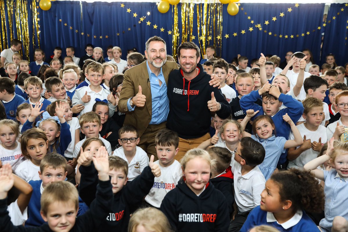 davidwalliams's tweet photo. At @Flaketweet today. My @BGT #GoldenBuzzer act. https://t.co/S8FPtCC8Vu