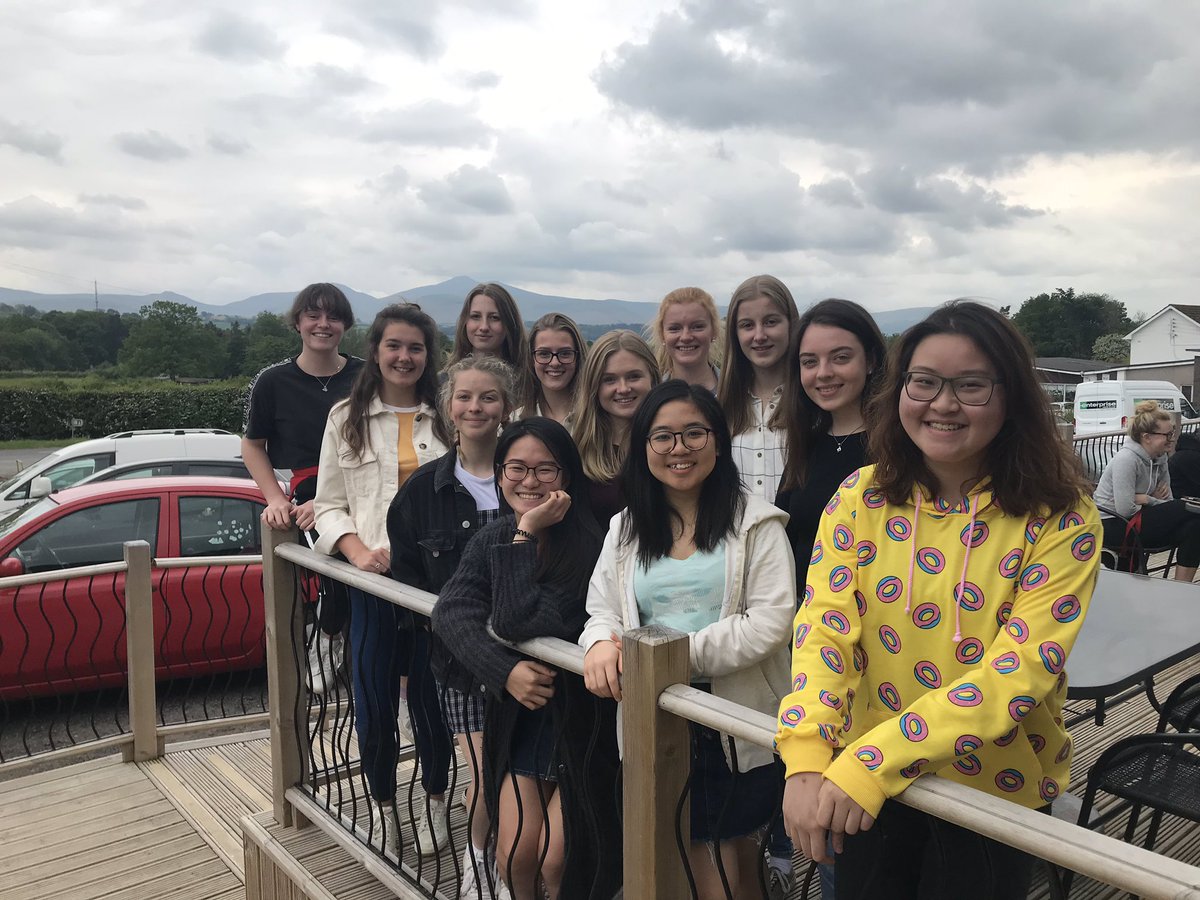 deWinton_CCB's tweet photo. @deWinton_CCB upper 6 last supper @HillsBrecon. Memories shared and futures discussed, food scoffed. #dewinners https://t.co/ZmSJGgidXK