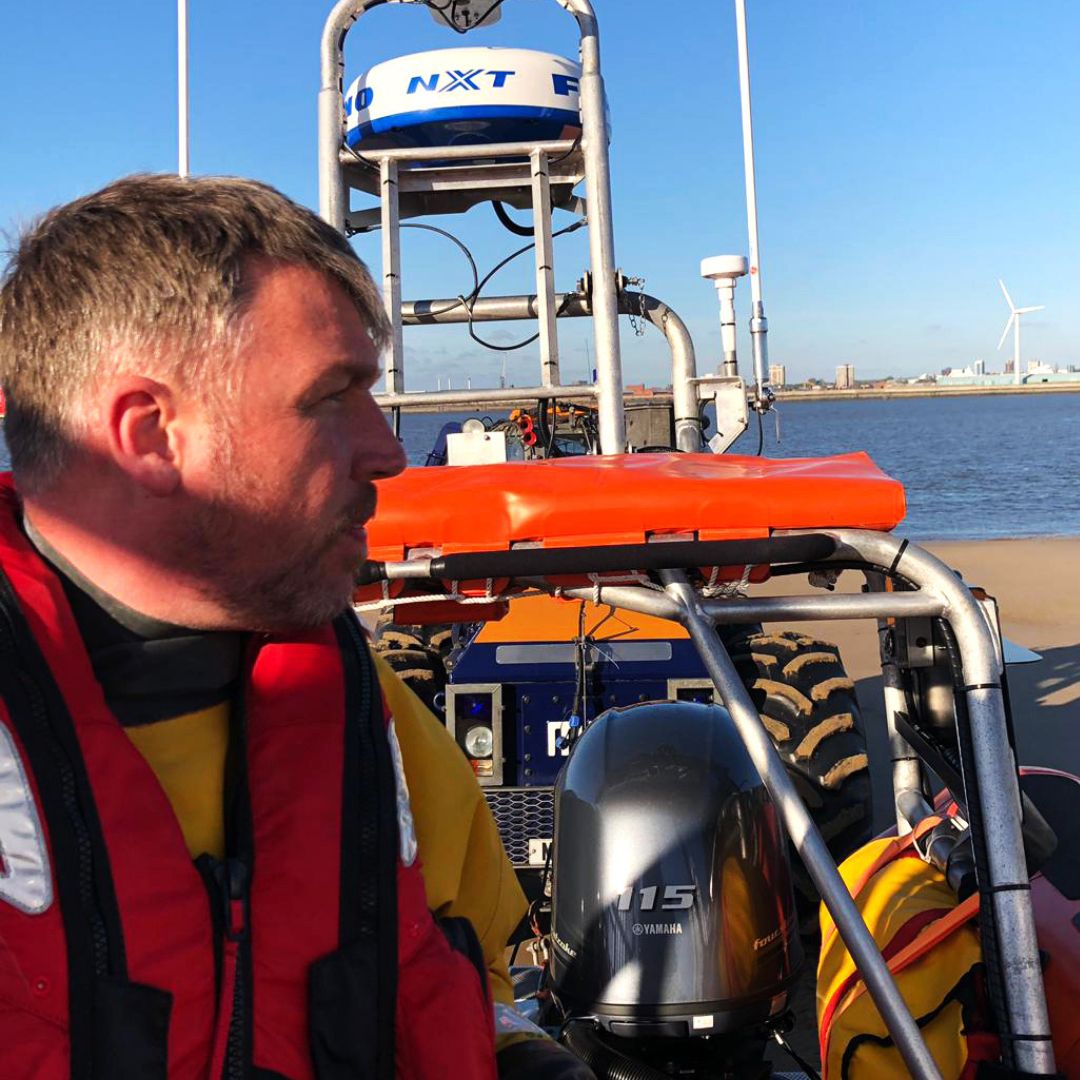 RNLINewBrighton's tweet photo. Good pennies turn up too! And here's one of ours. Departing our volunteer crew and relocating to Lancashire in 2012, seven years on to the day (nearly), Mark Harding's back in New Brighton! And back within the fold. Brilliant to have you back with us, Mark! #NewBrighton https://t.co/tqQw3z8KFb