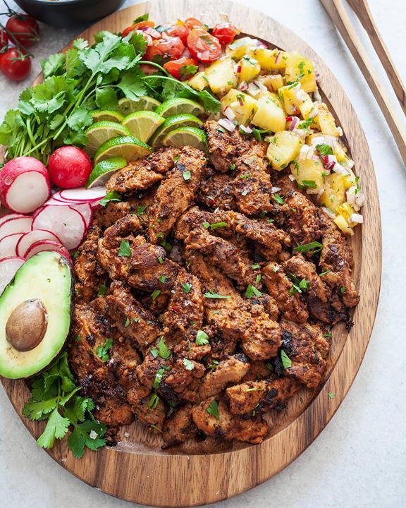 thenoshery's tweet photo. New post on @pwfoodfriends ! Al Pastor 101 | Everything you need know about al pastor! Perfect for Memorial Day weekend & taco Tuesday! Link in Profile!
. . .
https://t.co/cPgy4pYMR7
.
.
.
.
.
.
.
.
.
#todayfood #ontheblog #bhgfood #eattheworld #forkye… https://t.co/rf0tRxHnLn https://t.co/izDEfGPwMp