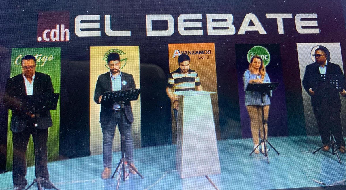 cadena_dh's tweet photo. 🔴‼️En breve, no te pierdas en directo en Facebook Live #ElGranDebateCDH con la participación de #Contigo, @DosHermanas100, #Avanzamos, @sisepuede_dh y #LocalYGlobal. https://t.co/m9dipBvtAf