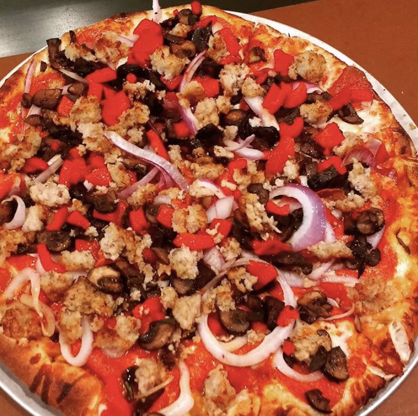 TGIPF! Thank goodness it’s Pizza Friday! The Golden Coast Pizza oven will be firing out delish artisanal pizzas EVERY FRIDAY 4:30-8! #tgif #stumblefootbrewing #stumblefood #craftbeer #pizza #beerandpizza #sanmarcos