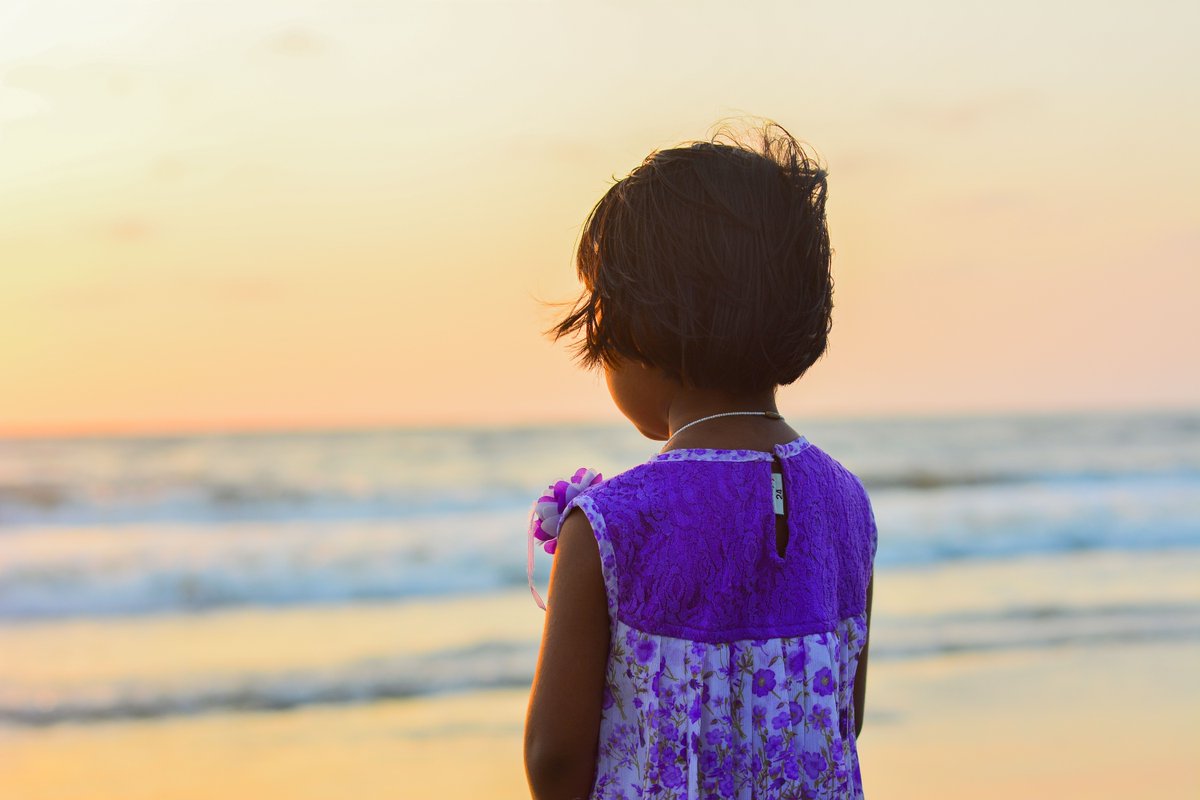 StuartShanker's tweet photo. "With #SelfReg, we want to create spaces that allow for emotions. If our model was self-control we would expect students to suppress strong emotions or move through them quickly. With Self-Reg, we know that even if they want to suppress, they can't." #WhatWeBelieve https://t.co/m7WdCe2Zto