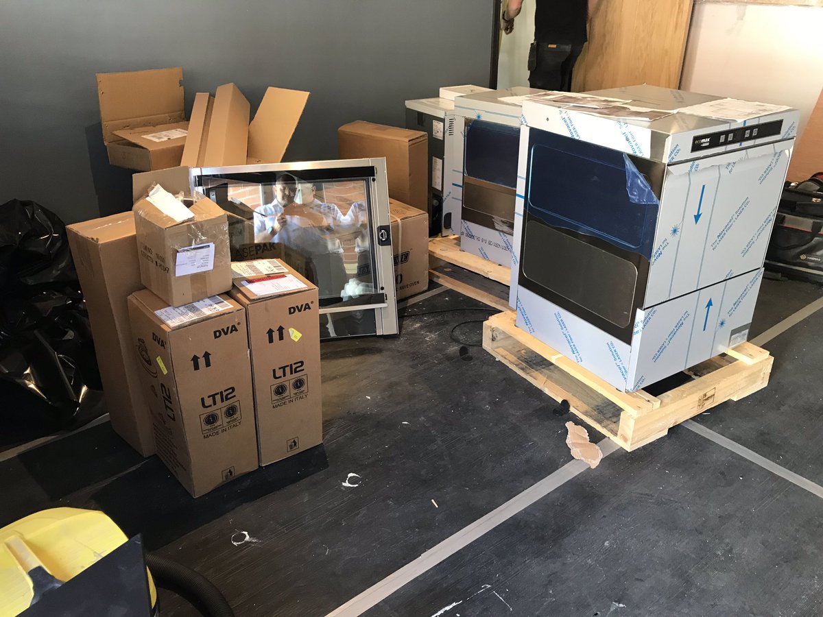 JDcatequip's tweet photo. Working around other trades on site is always a challenge, especially in a small space. This local new #pub #kitchen is going to plan and we can’t wait to hand this over next week. #commercialkitchen #design #norfolk #retigo #lincat #atosa #profab #eais #ecomax https://t.co/UmP7n2BgBt