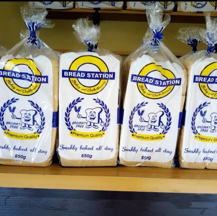theladyly's tweet photo. Dear Twitter family, I want to introduce dis sweet bread to you all #BreadStation is our name.We produce a very good&rich bread.
Our office is located at 3,Wuraola dada street Igbogbo by Homat School.U can also message me for details#bread
Pls kindly help in retweeting https://t.co/jQg5bmHApS