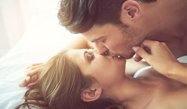 HealthistaTV's tweet photo. How close are we to a female Viagra? https://t.co/vIu2gl270p @pharmanord @LadyPrelox #sex #love #viagra #relationships #couples #arousal #FeelGoodFriday https://t.co/6RkXklI6U5