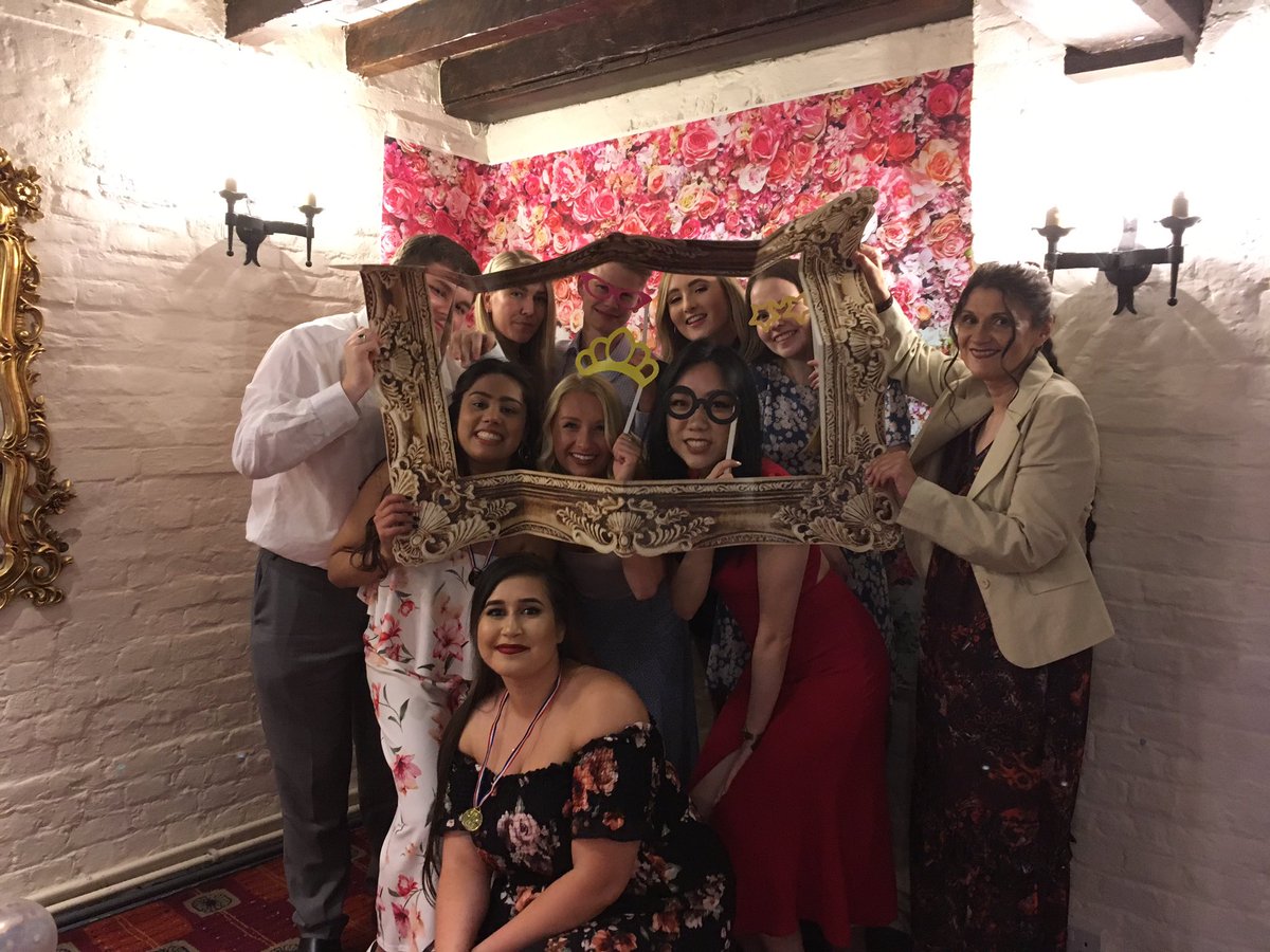DrTammiSinha's tweet photo. Class of 2019 #mscprojectmanagement #winch #fabuluspeople #leanHE this is why we do what we do :) https://t.co/BBo8qIiWIg