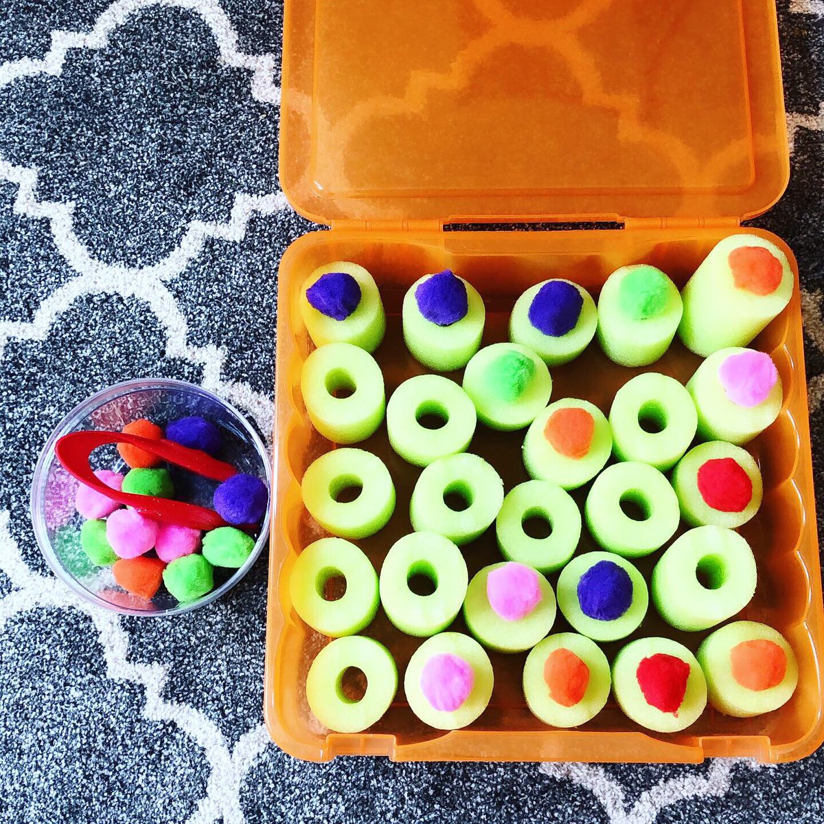 MsSarahLPS's tweet photo. To keep up with some Summer activities and ideas you can head over to https://t.co/be4oOsWC45 ☀️☀️ Happy Summer break everyone! https://t.co/aCPZZ6W9lX