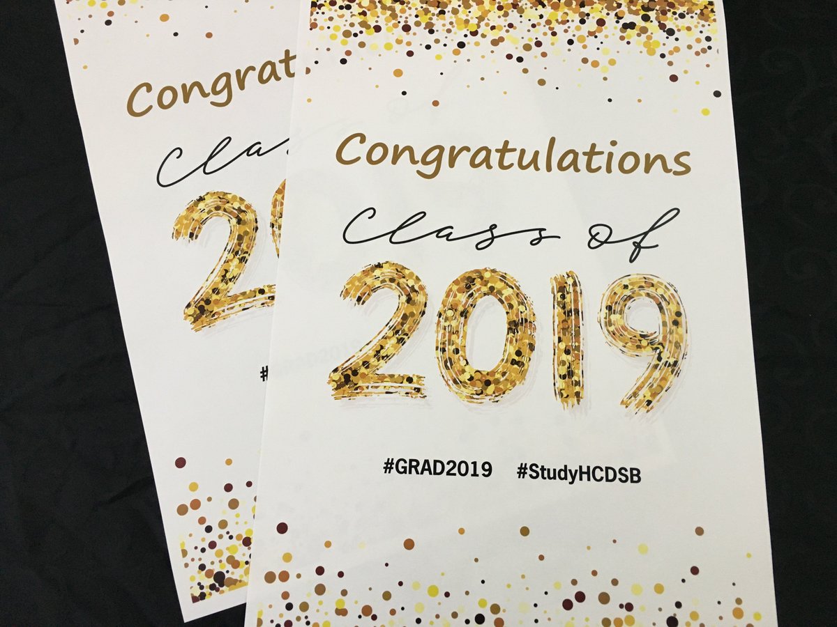 StudyInHalton's tweet photo. We recently celebrated the success of our biggest graduating group of International Students ever at @HCDSB during an intimate ISP Class of 2019 event!
Congratulations to all of our hardworking and dedicated students who are graduating this year! #GRAD2019 #StudyHCDSB https://t.co/n1jSbwkuKd