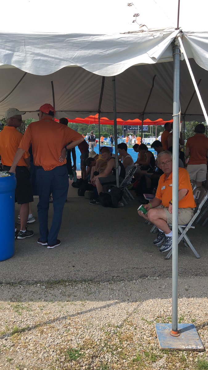 Waiting to run! #bluesmoke