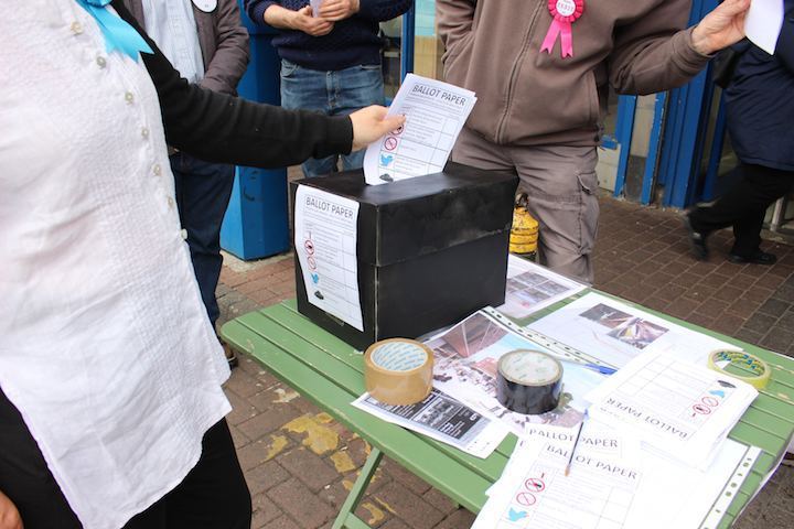 broadsheet_ie's tweet photo. Voting Out Tesco https://t.co/cvatalon51 https://t.co/LewEszVopj