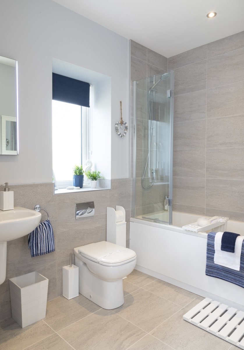 EliotDevs's tweet photo. Happy #BankHolidayWeekend We can't resist showing you a little more of our #ShowHome at Farrier's Way, #Widegates. We are very pleased to announce our launch will be on June 1st! Make sure you receive your invitation, contact us through https://t.co/QmtyLIwxUJ  #LiveTheLifestyle https://t.co/iG6kfMaHuV