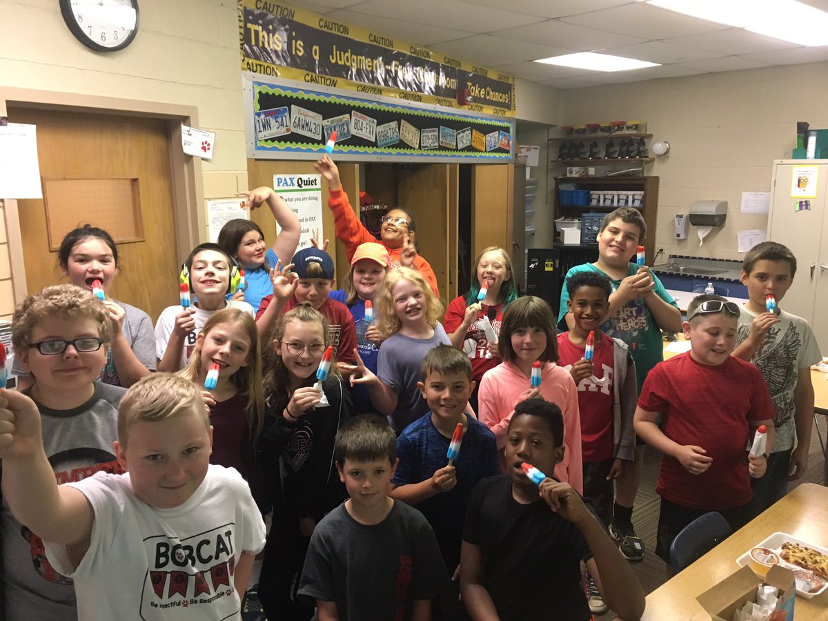 CrimGrade4BGCS's tweet photo. Thank you so much 4th grade students and parents for their service in Safety Patrol this year!! These students showed leadership and responsibility all year! @KaraffaAlyssa @francis_scruci https://t.co/wUVrwiNCl3