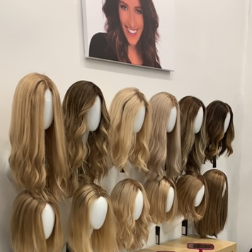 🚨 DIVINE WIG RESTOCK 
Stop by Milano showroom's this Sunday to check out our latest restock of DIVINE wigs 😜  
⏰ Showroom Hours: Sun- Thur 10am to 6PM