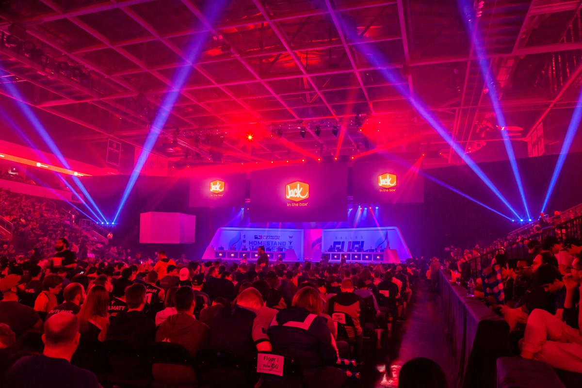 What the hype (and the heat) of the Dallas Homestand means for future home games heroesneverdie.com/2019/5/24/1863…