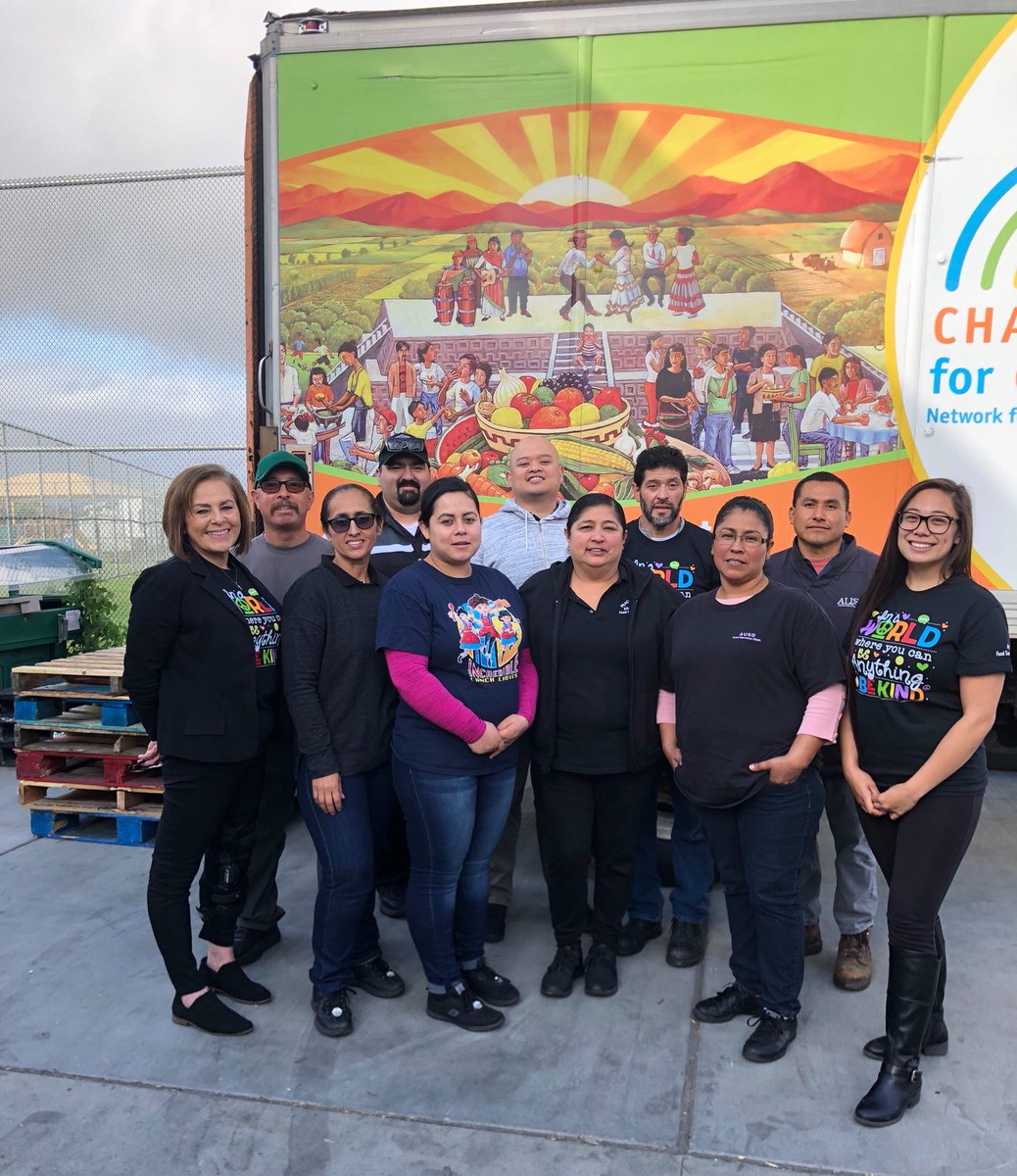 AUSDNutritionSV's tweet photo. To the Central Kitchen, Delivery Drivers, Office Staff and Supervisor of Nutrition Services, the behind the scenes staff rocks! Happy Classified Week and a big thank you for all you do for the students!! #FoodServiceRocks #AlisalStrong #FoodServiceStrong https://t.co/VPFtllskf8