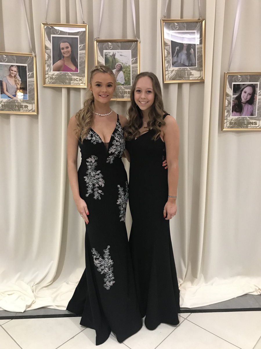 abbeyrawlins's tweet photo. Wishing the happiest of birthdays to @HefnerSavanna !! Thank you for always bringing so much joy everywhere you go and the countless memories we have made! I hope your 18th year is the best yet🎉🌸🦋💗 https://t.co/wcRjpi6e6f
