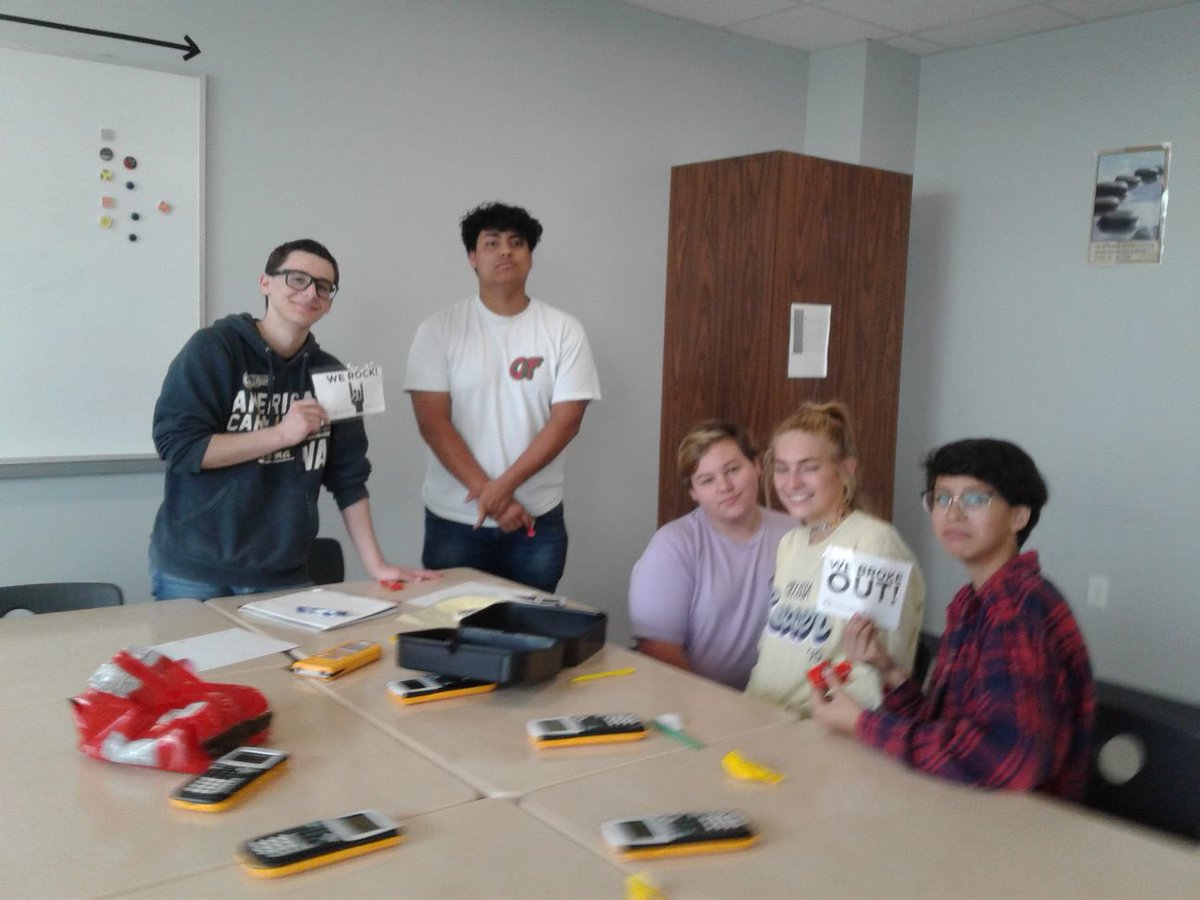 Debra Kennedy keeping the problem solving going to the last day! Her students had a great time w her challenging Lock Boxes ie mini escape room simulations!