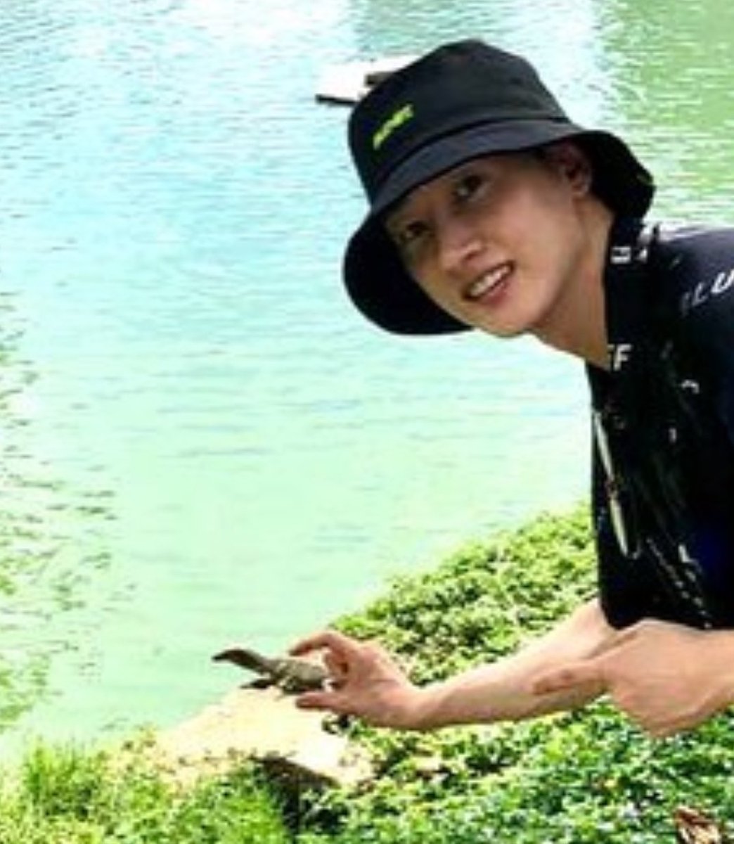ไผ่รักฮีซึงกับ EVAN เหมือนควายตัวนึง 🍀🩵 tweet media