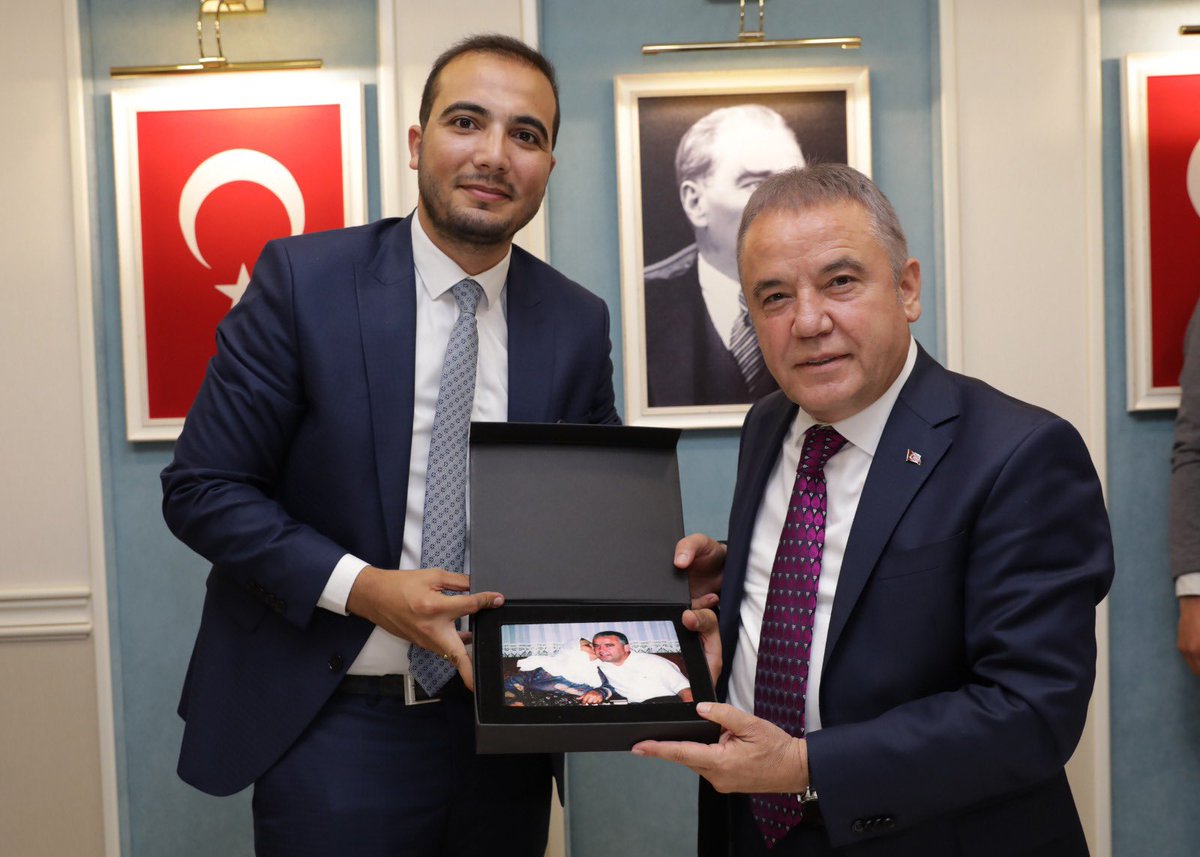 Muhittin Böcek