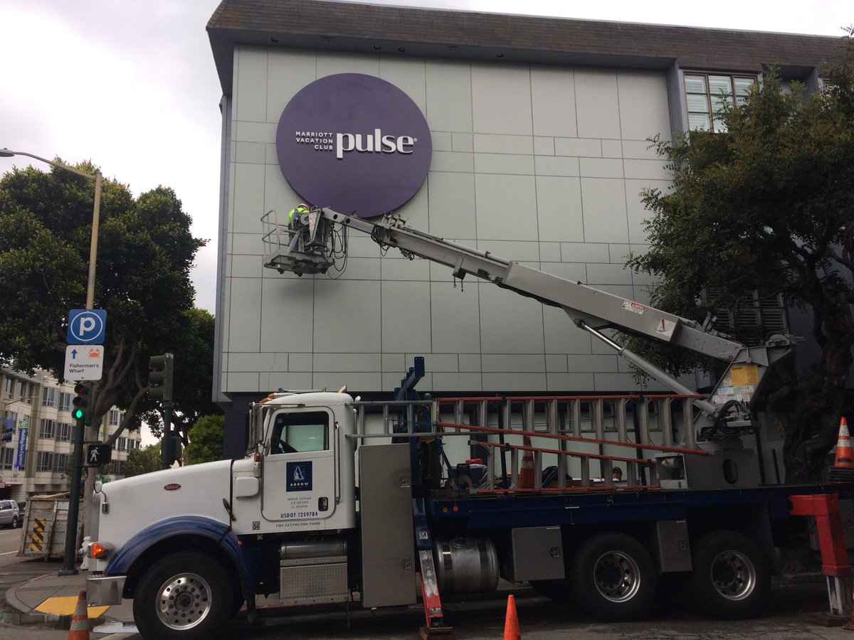 ArrowSign's tweet photo. Welcoming a new hotel to San Francisco the best way we know how. With a brand new sign
#Marriott #ArrowSign #signs https://t.co/I6HxeD4SLx