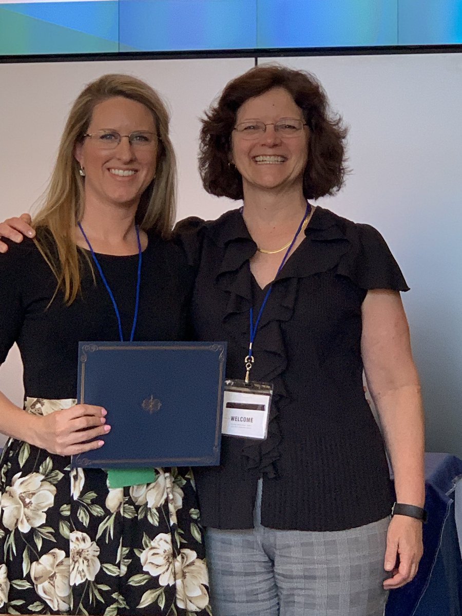 baldheadted's tweet image. Hey! Look at these awesome @emoryhealthcare @emoryhealthsci peers @jjsharp23 Kathy Lee Bishop, who received a best poster award @ipec_org #IPECSpring19 for their enhancing #IPE communication project via simulation @emorydpt