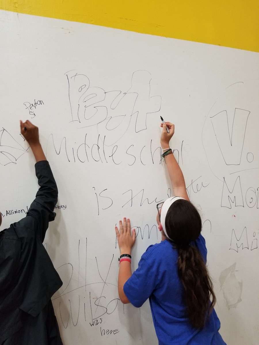 SMSPioneers's tweet photo. Can't wait to see the new gym! #graffititime #goodbyegymwall https://t.co/Zm1wY4yLGq